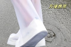 防雨胶鞋什么材质好_防雨胶鞋什么材质好些