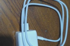 苹果手机充电器可以冲airpods吗_苹果手机充电器可以冲airpods吗知乎