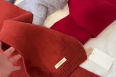 好的羊毛围巾扎脖子么，纯羊毛围巾扎不扎