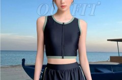 学游泳泳衣连体好还是分体好_游泳衣是连体的好还是分开的好