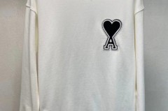 心a是什么衣服牌子_衣服品牌一个心一个a