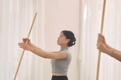 瑜伽十字棍能瘦背吗_十字架瑜伽棍有用吗