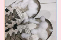 浅色绒面鞋子脏了怎么打理_绒面鞋有色差怎么办