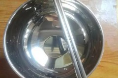 不锈钢筷子为什么会变黄，不锈钢筷子为什么会变黄的原因