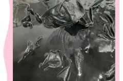 用什么可以让黑色衣服不掉色，什么方法能让黑色衣服不掉色