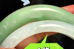 注胶的翡翠手镯会变色吗_注胶的翡翠手镯会变色吗图片