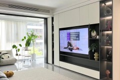 4米2的电视墙买多大尺寸电视合适，42米电视墙放多长的电视柜