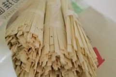 密封的挂面为什么会长虫，挂面放时间长了生了小虫怎么办