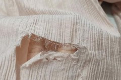 雪纺衣服破洞怎么修补，雪纺面料破洞的缝补