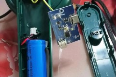 毛球修剪器突然不转了怎么回事，毛球修剪器突然不转了怎么回事儿？