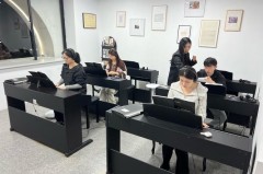 成人学电钢琴有必要报班吗，成人自学电钢琴难吗