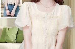 泡泡袖上衣搭什么下装_泡泡袖搭配什么下衣