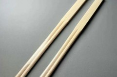 象牙筷子总变形是为什么，象牙筷子为什么头颜色比较重