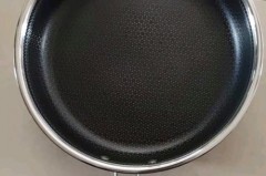 不锈钢蜂窝不粘锅好吗_不锈钢蜂窝不粘锅到底有没有涂层