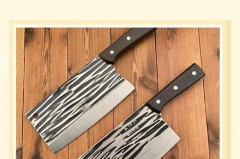 刀上有锈切的菜能吃么，菜刀上有铁锈还可以切菜吗