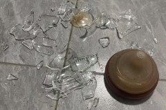 奶瓶摔碎了奶嘴还能用吗_奶瓶摔碎了怎么办