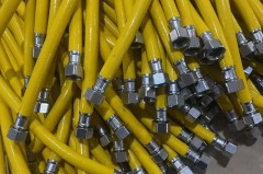 燃气波纹管可以当水管用吗_燃气波纹管可以当水管用吗?