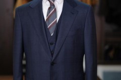 西服羊毛含量多少为好，西服含65%羊毛