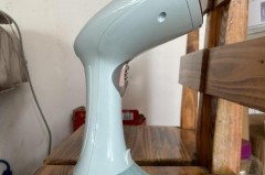 挂烫机可以在宿舍用吗_挂烫机可以放床上熨吗