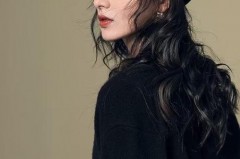 冬天戴白色帽子还是黑色帽子，冬天戴白色帽子还是黑色帽子好看？