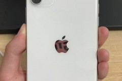 iphonese3是否全面屏，se2是否全面屏