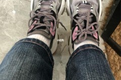 ash蝉翼老爹鞋要穿袜子吗_nike蝉翼鞋面防水吗