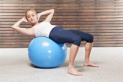 瑜伽球是有氧还是无氧_瑜伽球是有氧还是无氧运动