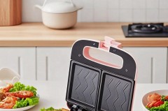 三明治机可以用一面吗，三明治机可以做饼吗