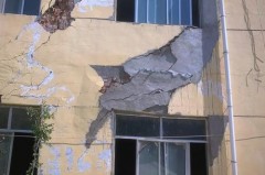 墙面开裂房子会倒吗，墙面开裂的房子能买吗？