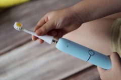 儿童建议用电动牙刷吗_儿童建议用电动牙刷吗知乎