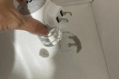 蚊香液不拔会不会着火，蚊香液忘了拔会有危险吗？