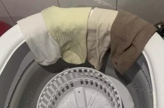 洗衣机洗过袜子还能洗内裤吗，洗衣机洗过袜子还能洗内裤吗女生？