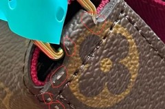 皮包表面粘手怎么办啊_皮包发粘怎样处理方法