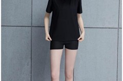 穿暴汗服里面要穿打底衣吗，穿暴汗服流汗能减肥吗？