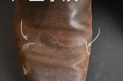 皮鞋进水后怎么除臭，皮鞋进水了,要用清水洗吗？