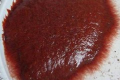 卫生间有红色的细长虫子是什么虫_卫生间发现红色的细长虫子是什么