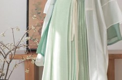 汉服是挂着好还是叠起来好，汉服是挂着好还是叠起来好一点