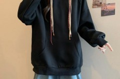 长款连帽卫衣穿着显胖吗，连帽卫衣长了能改短吗