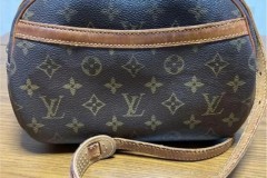 中古包很便宜吗值得买吗，中古包有价值吗？