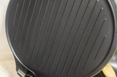 电饼铛可以用钢丝球擦洗吗_电饼铛用钢丝球刷过,有危害吗