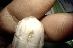 卫生棉条忘了有没有拿出来怎么办_卫生棉条忘记取出会自己流出来吗