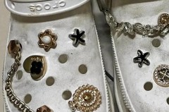 洞洞鞋里面黄黄的怎么去掉，洞洞鞋里面变黄了怎么办？