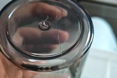 杯子有裂纹影响使用吗_杯子有裂纹还能用吗