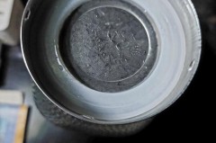 杯子硅胶缝隙污垢如何清洗，杯子里的硅胶有毒吗