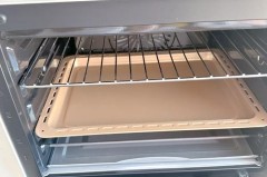 烤箱空烤的时候需要把配件一起烤吗_烤箱空烤后需要擦拭吗