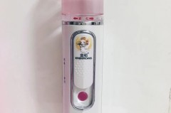 补水仪充电一直闪红灯正常吗，补水仪充一会电红灯灭了？