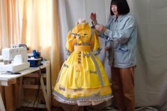 穿洛丽塔上街会尴尬吗，穿洛丽塔可以穿裤子吗