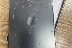 iPhone15全系叹号屏真的假的，iphone有个叹号