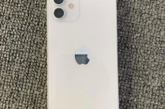 iPhone12五种颜色买哪个，iphone 12所有颜色都买齐,开箱后谁才是最耀眼的那一款？