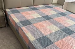 床盖到底是铺的还是盖的_床盖到底是铺的还是盖的?